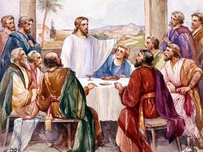என் அன்பார்ந்த மைந்தர் இவரே: இவருக்குச் செவிசாயுங்கள் '. 